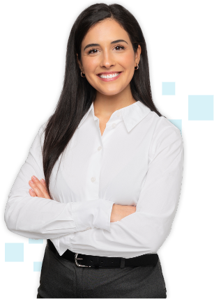 smiling Latina woman